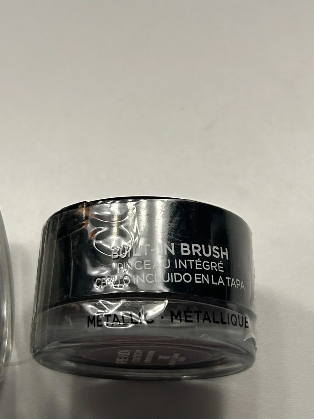 Revlon ColorStay Creme Eyeshadow Duo - Black Currant casis #740 & Vanilla #750